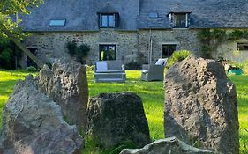 L'Hotie De Broceliande, Au Coeur Des Sites Naturels Et Legendaires
